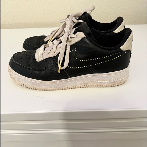 Nike Shoes - Nike Air Shoes